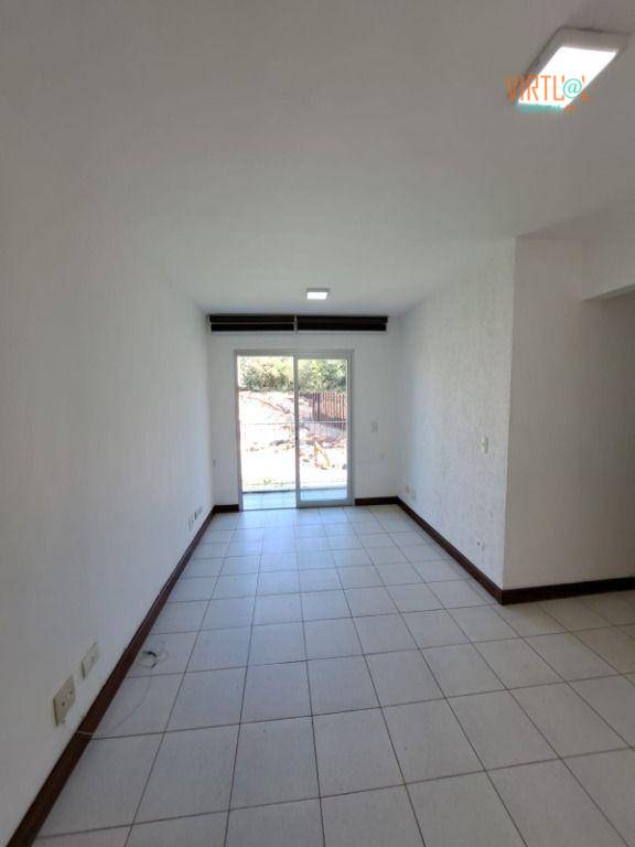 Apartamento para alugar com 3 quartos, 61m² - Foto 2