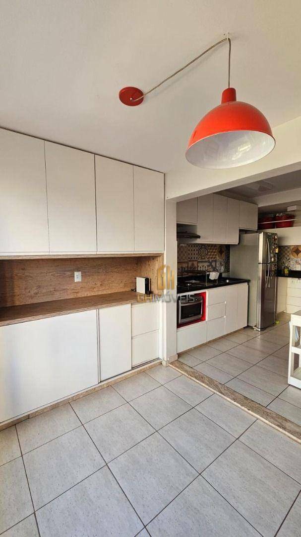 Apartamento à venda com 2 quartos, 69m² - Foto 1