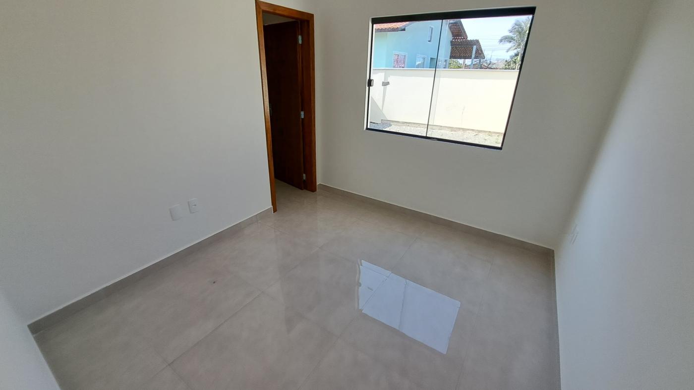 Casa à venda com 3 quartos, 169m² - Foto 11