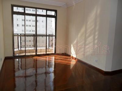 Apartamento para alugar com 4 quartos, 188m² - Foto 1