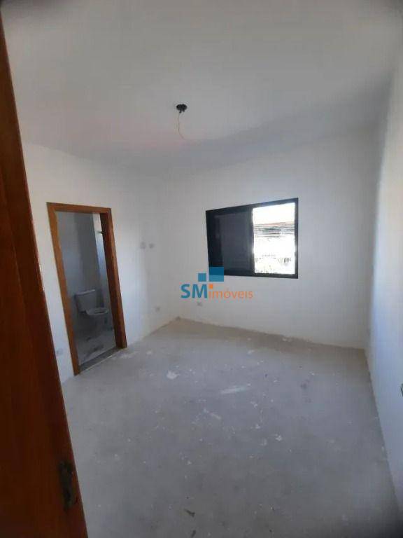 Casa à venda com 3 quartos, 100m² - Foto 2