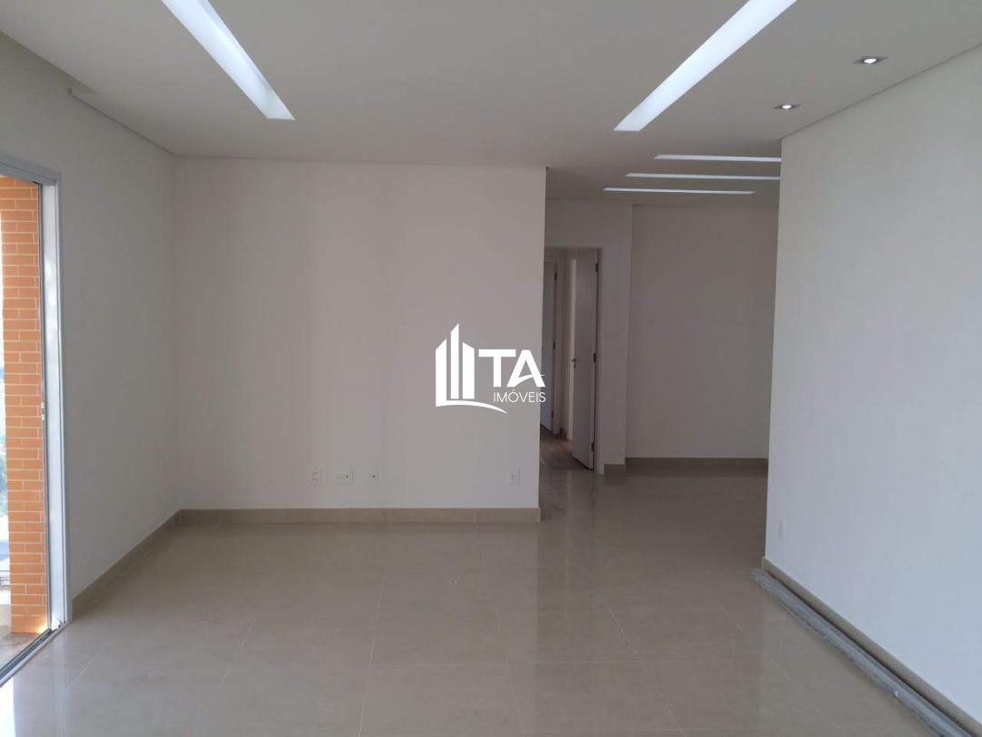 Apartamento à venda com 3 quartos, 119m² - Foto 1