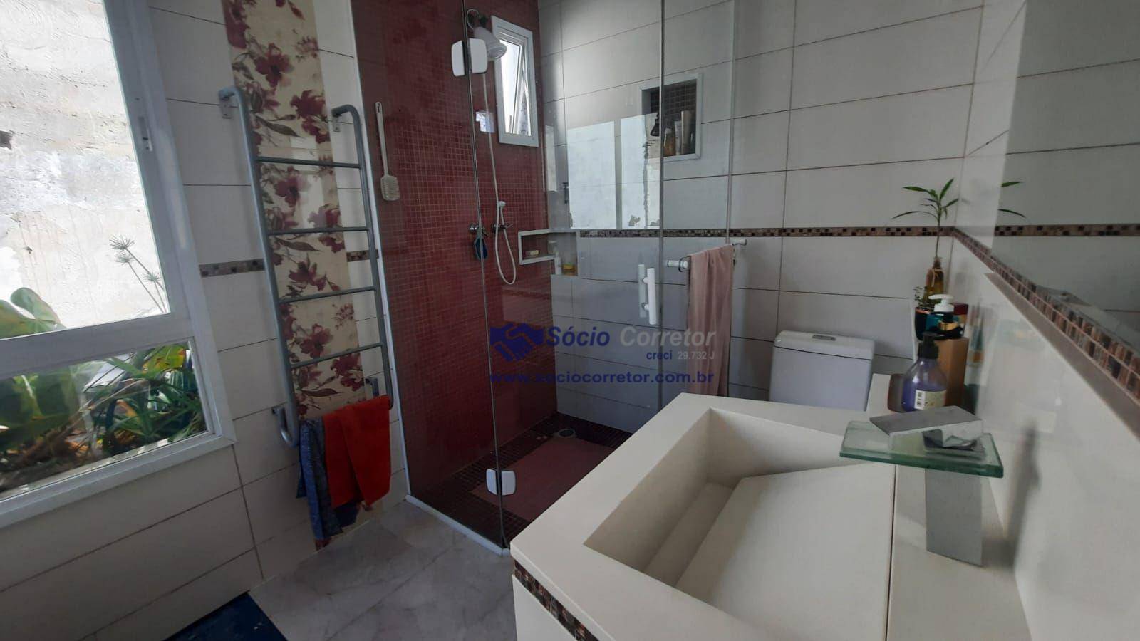 Sobrado à venda com 3 quartos, 192m² - Foto 28