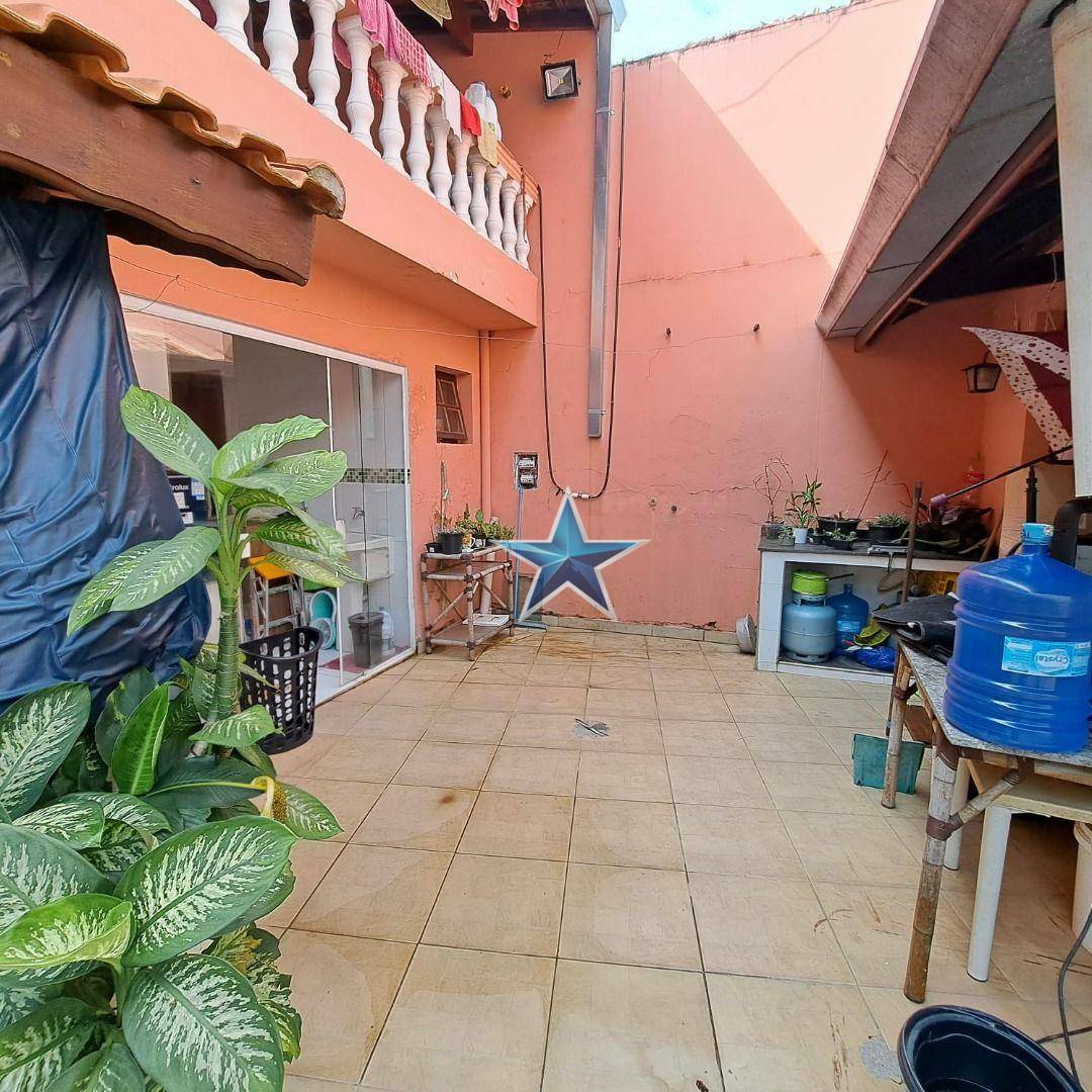 Sobrado à venda com 4 quartos, 220m² - Foto 13