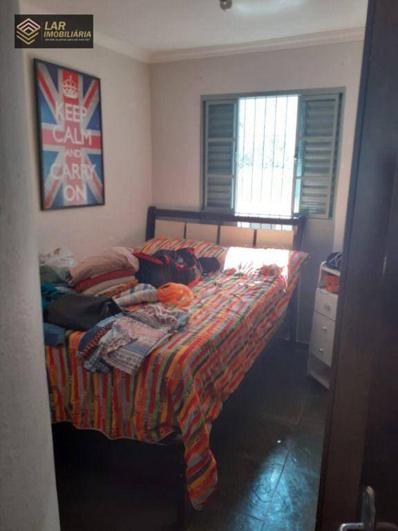 Casa à venda com 3 quartos, 150m² - Foto 8