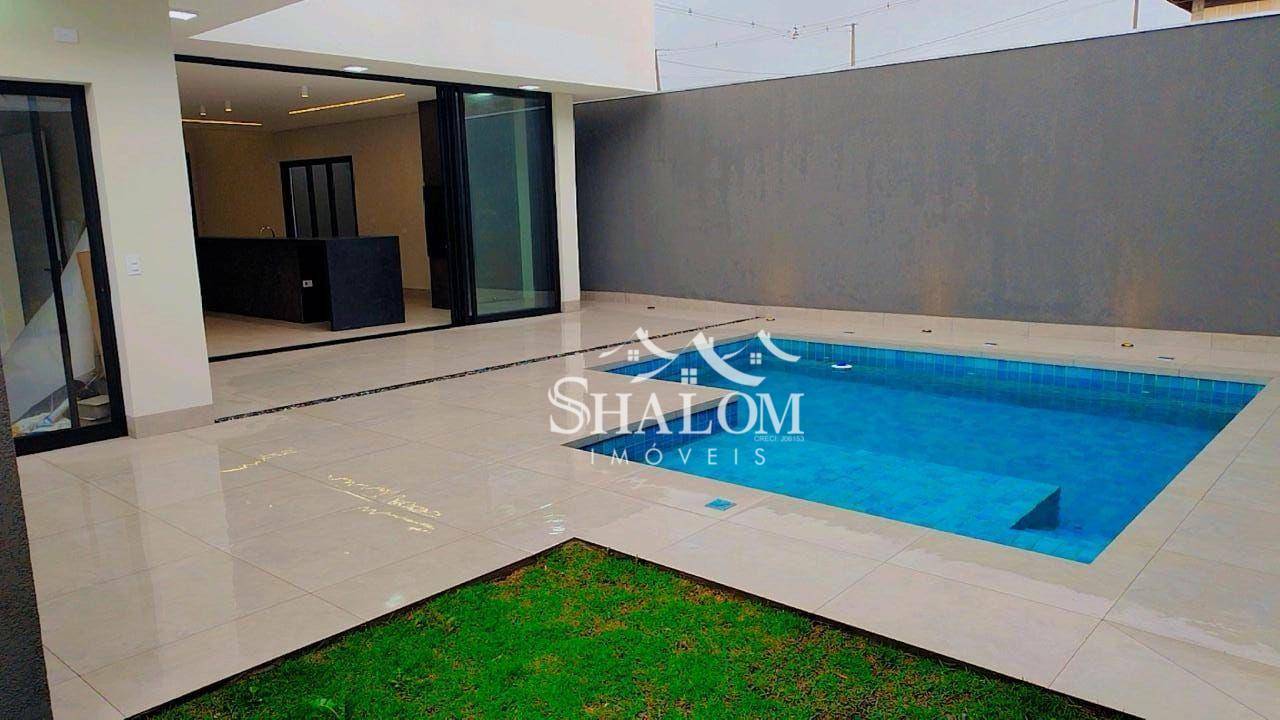 Casa à venda com 3 quartos, 214m² - Foto 27