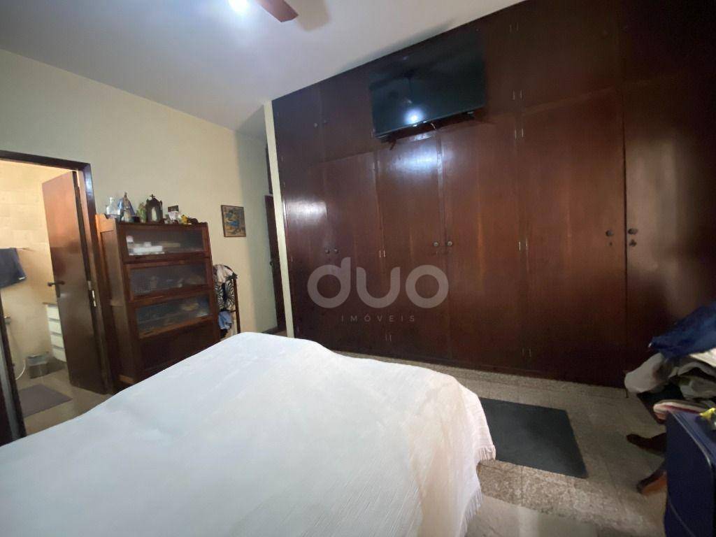 Casa à venda com 4 quartos, 280m² - Foto 17