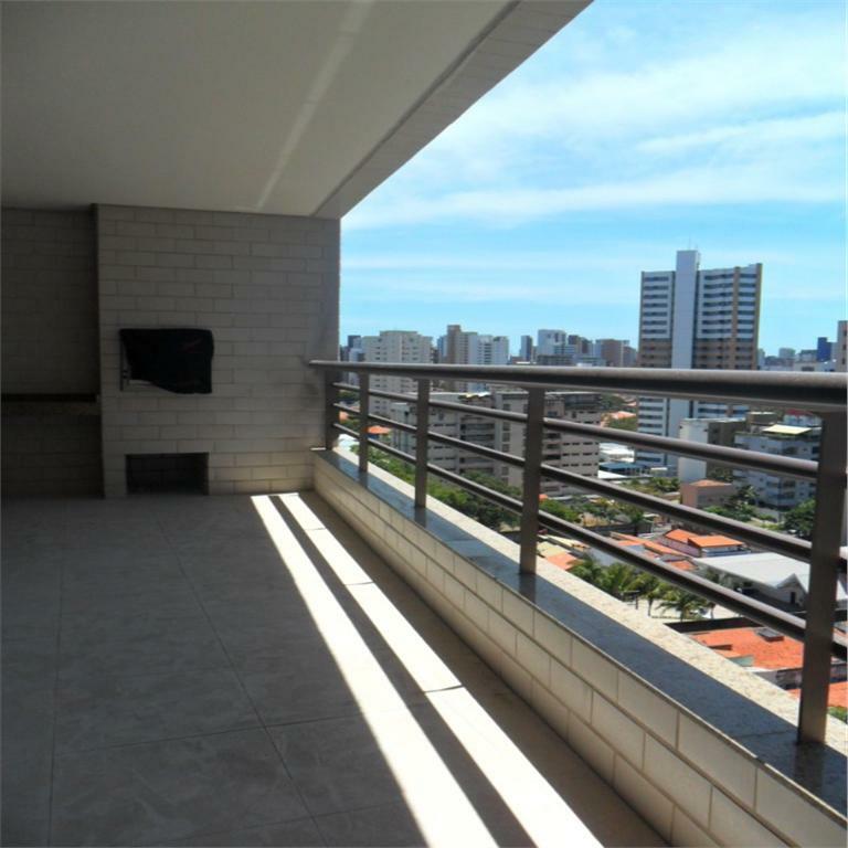 Apartamento à venda com 3 quartos, 143m² - Foto 4