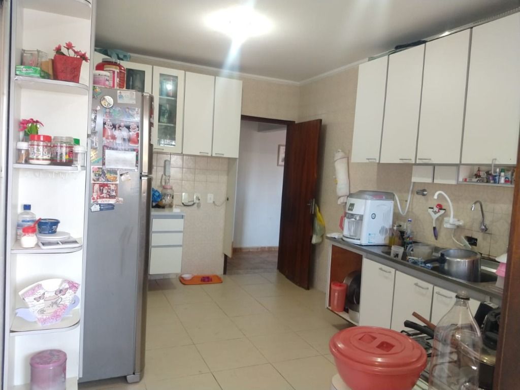 Apartamento à venda com 4 quartos, 150m² - Foto 21