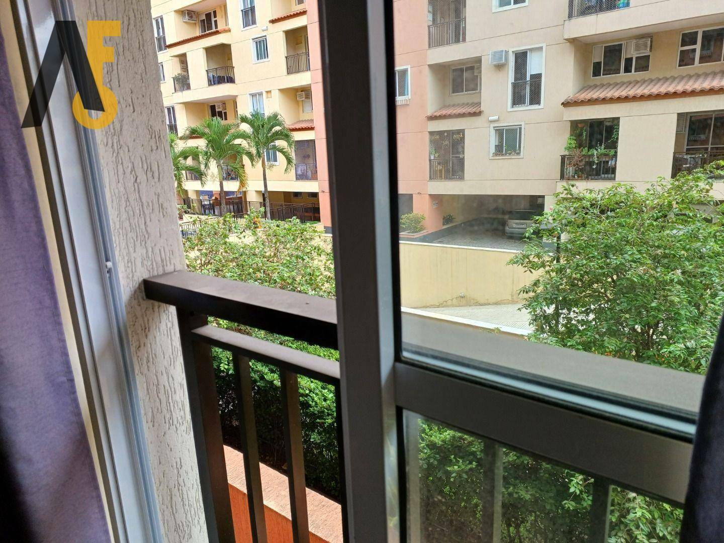 Apartamento à venda com 3 quartos, 83m² - Foto 19