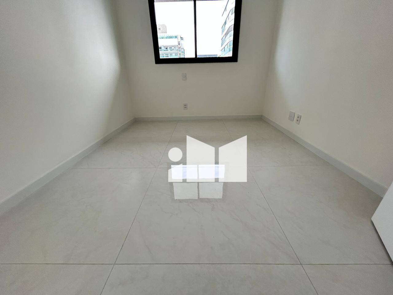 Apartamento à venda com 3 quartos, 100m² - Foto 9