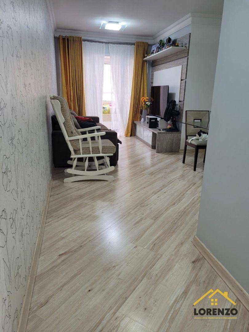 Apartamento à venda com 3 quartos, 83m² - Foto 3