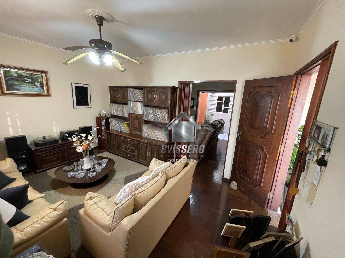 Casa, 3 quartos, 197 m² - Foto 2