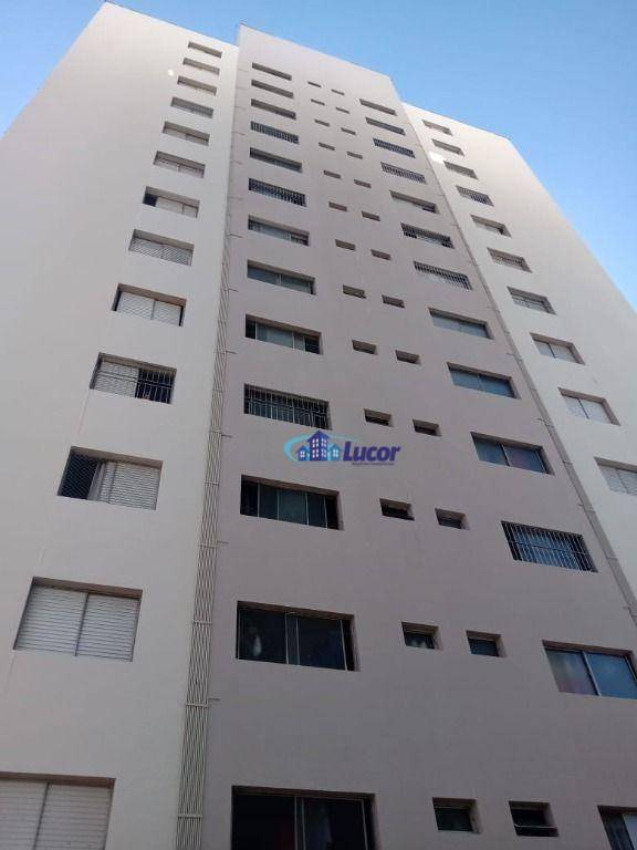 Apartamento à venda com 2 quartos, 68m² - Foto 13