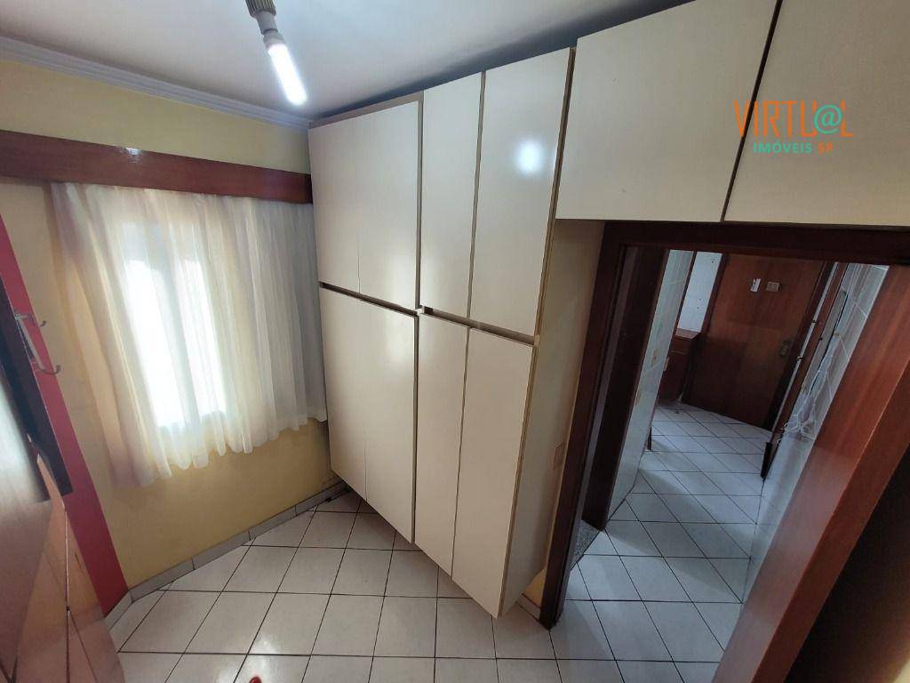 Apartamento à venda com 3 quartos, 140m² - Foto 31