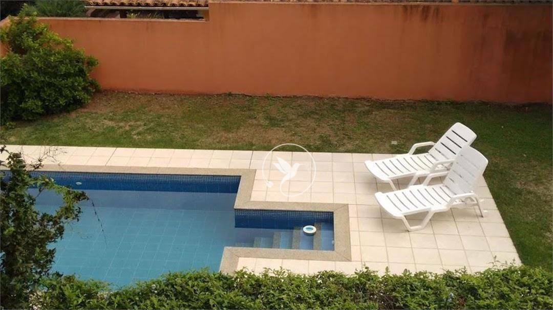 Casa à venda com 3 quartos, 300m² - Foto 4