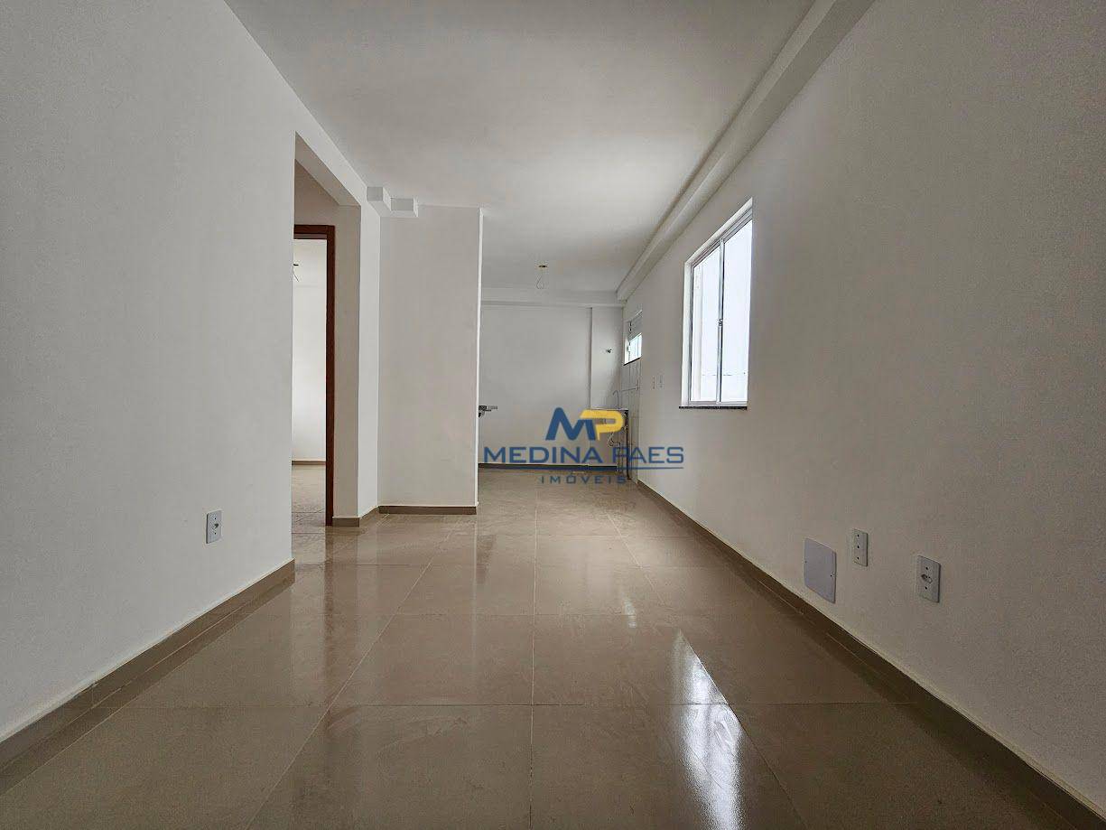 Apartamento à venda com 2 quartos, 55m² - Foto 3