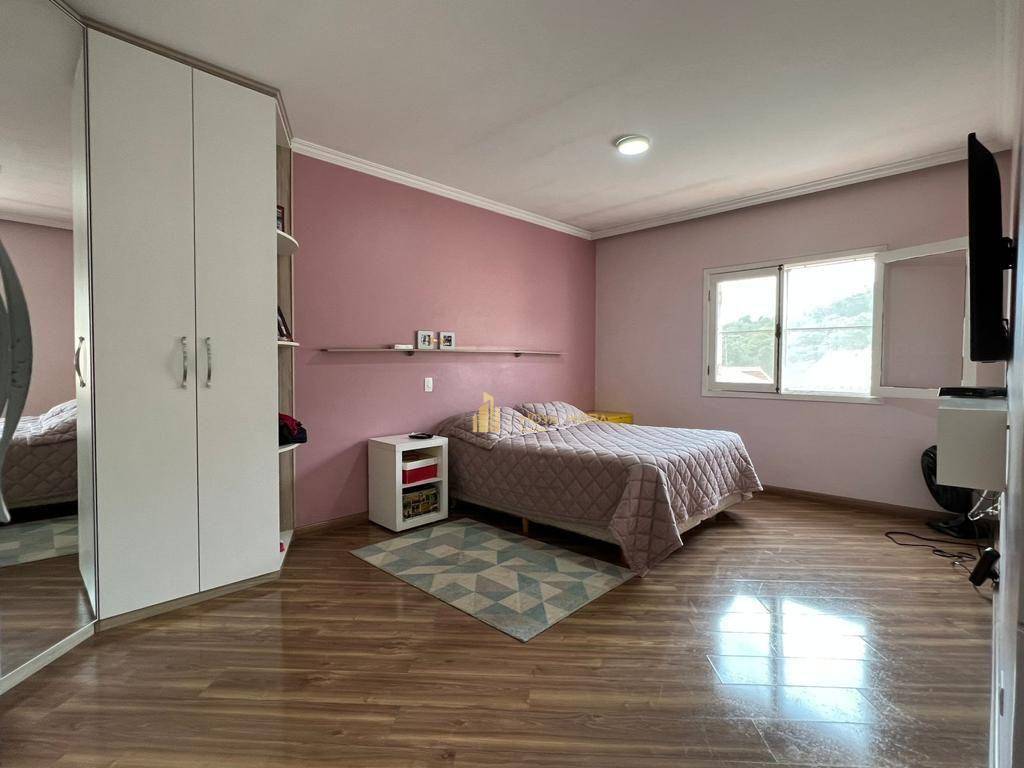 Sobrado à venda com 4 quartos, 360m² - Foto 7