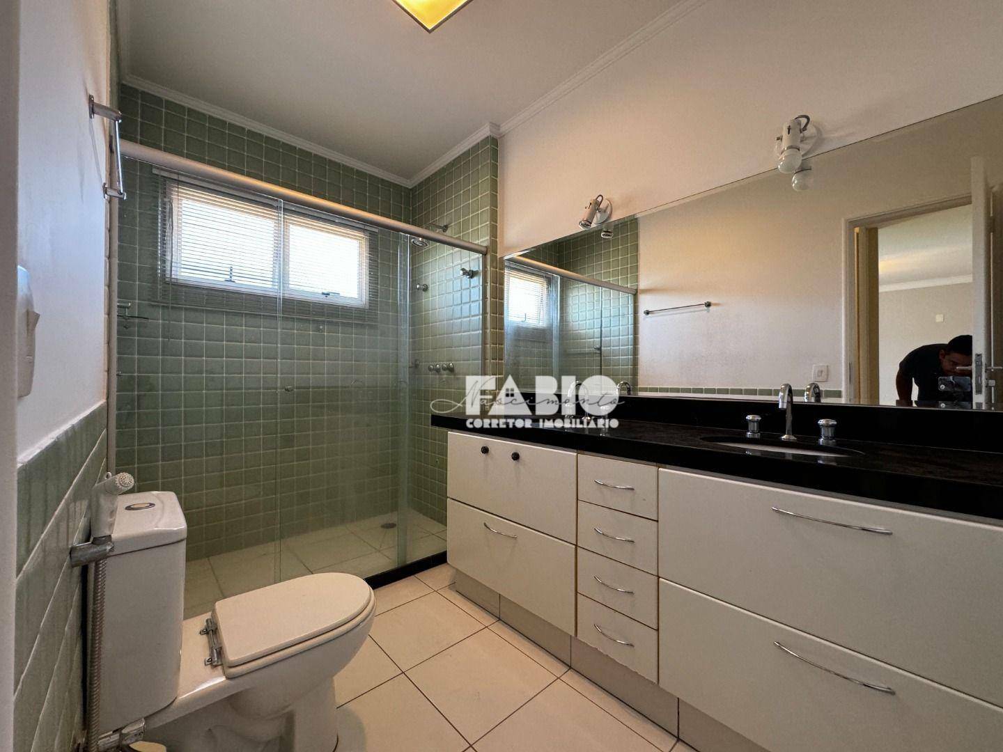 Casa de Condomínio à venda com 4 quartos, 250m² - Foto 35