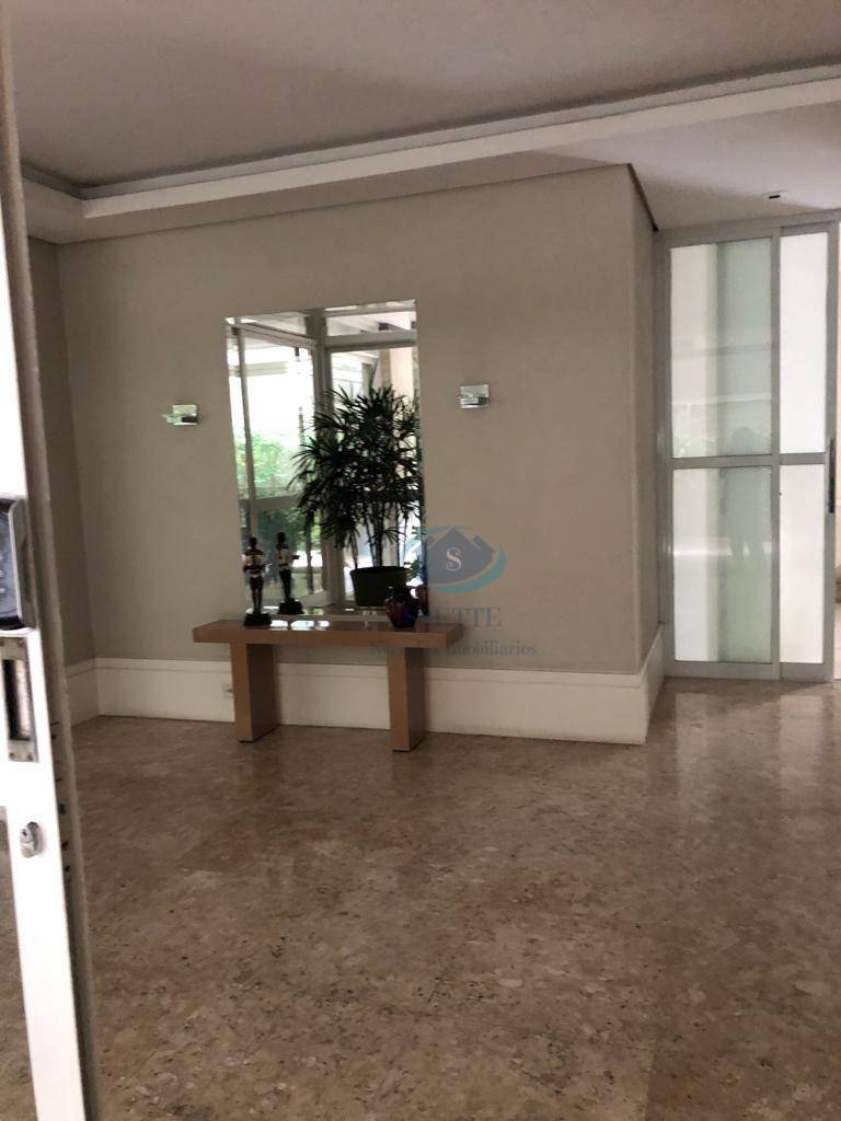 Apartamento à venda com 3 quartos, 135m² - Foto 29