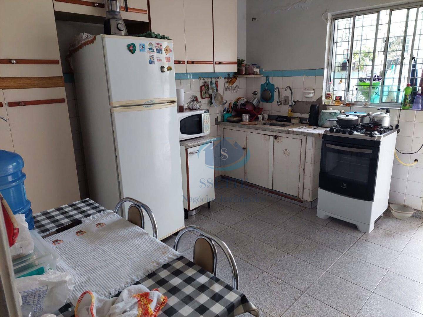 Sobrado à venda com 2 quartos, 125m² - Foto 5