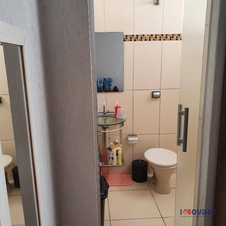 Casa à venda com 3 quartos, 160m² - Foto 17