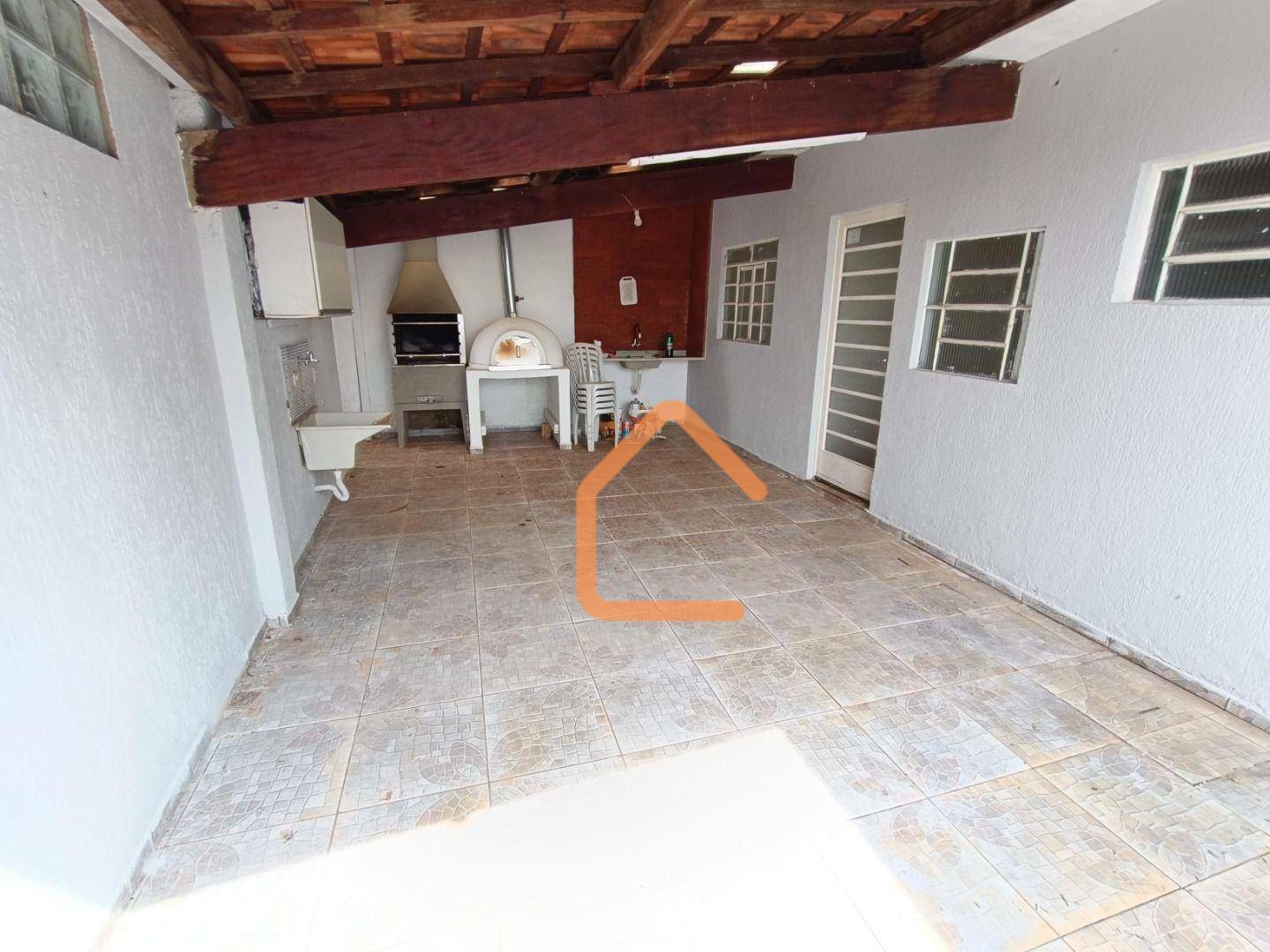 Casa à venda com 4 quartos, 120m² - Foto 14