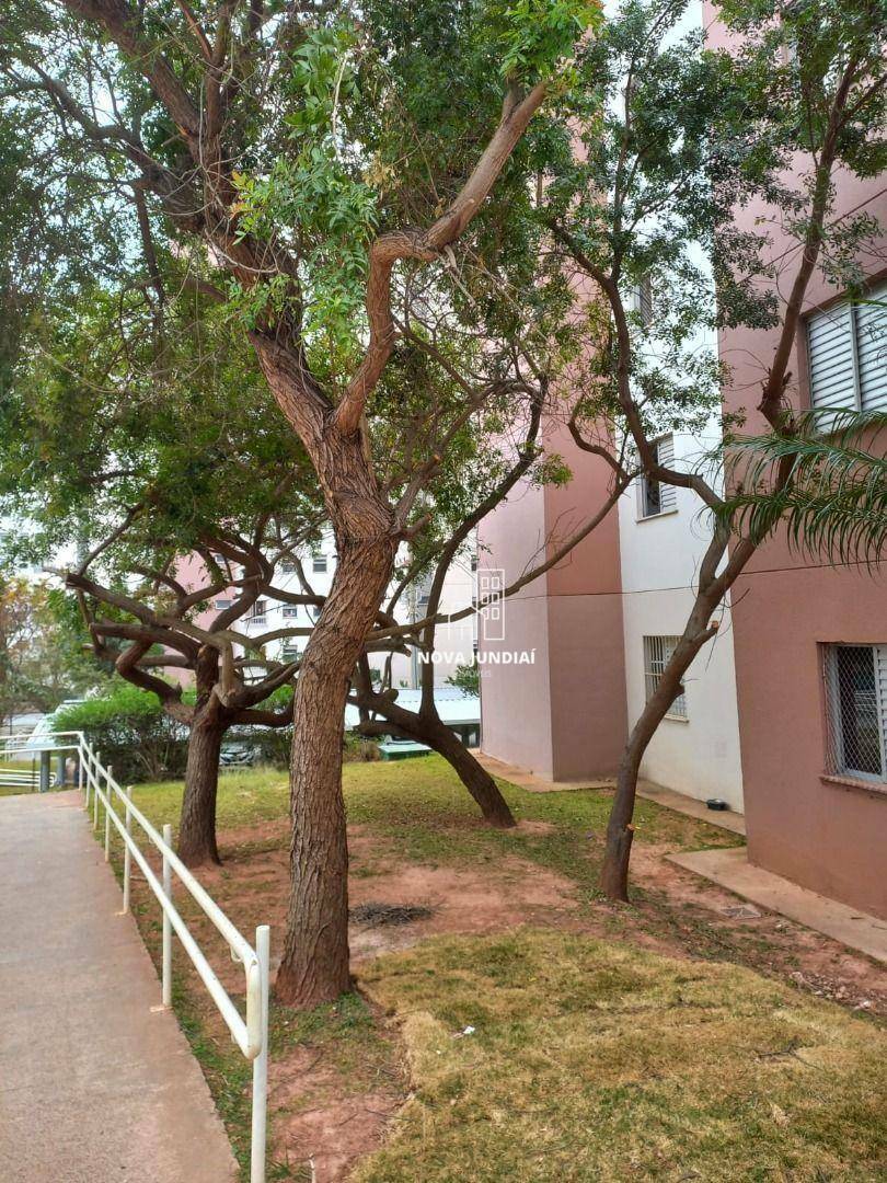 Apartamento para alugar com 2 quartos, 54m² - Foto 32