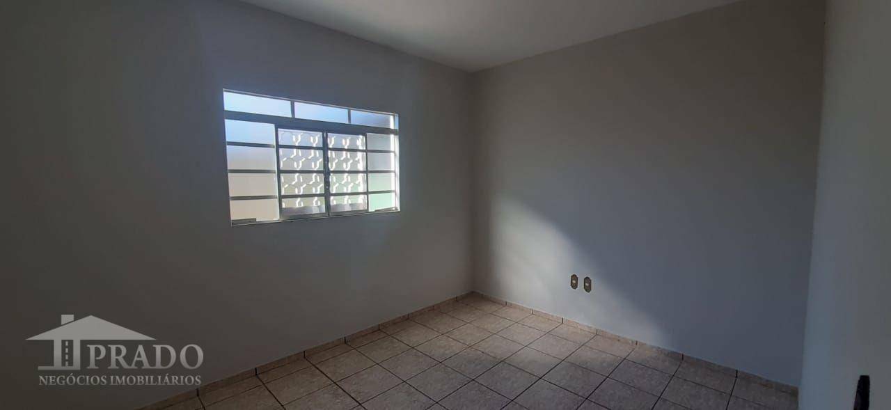 Casa à venda com 4 quartos, 160m² - Foto 19