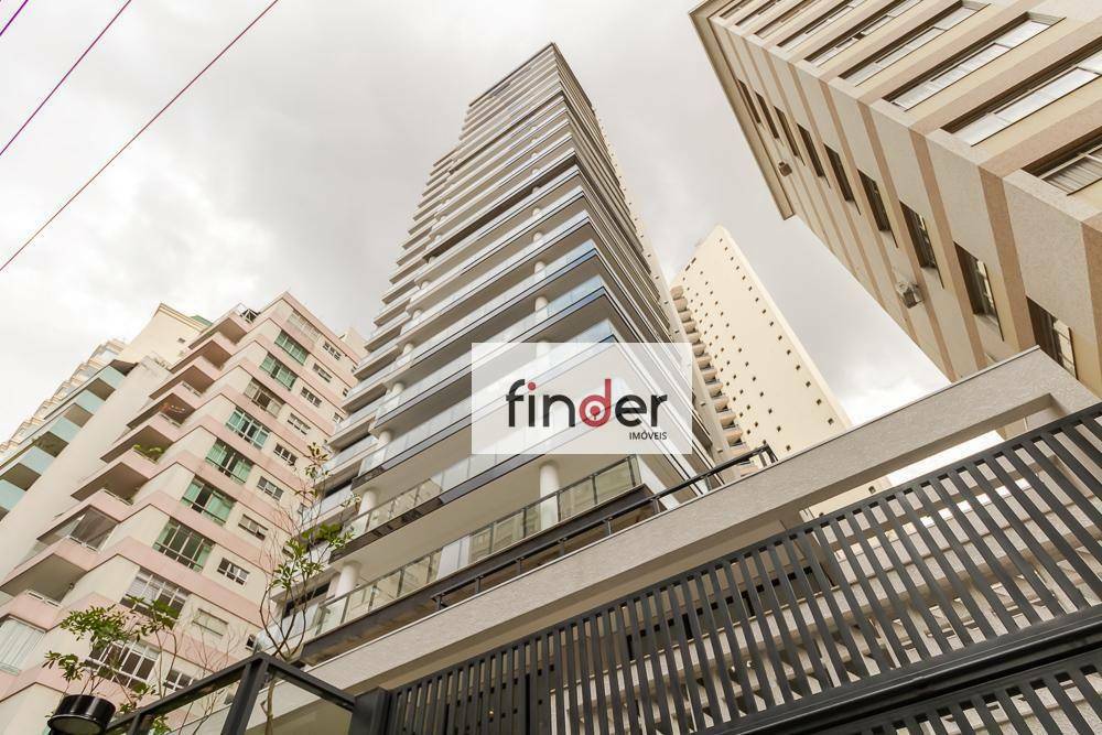 Apartamento à venda com 3 quartos, 205m² - Foto 36