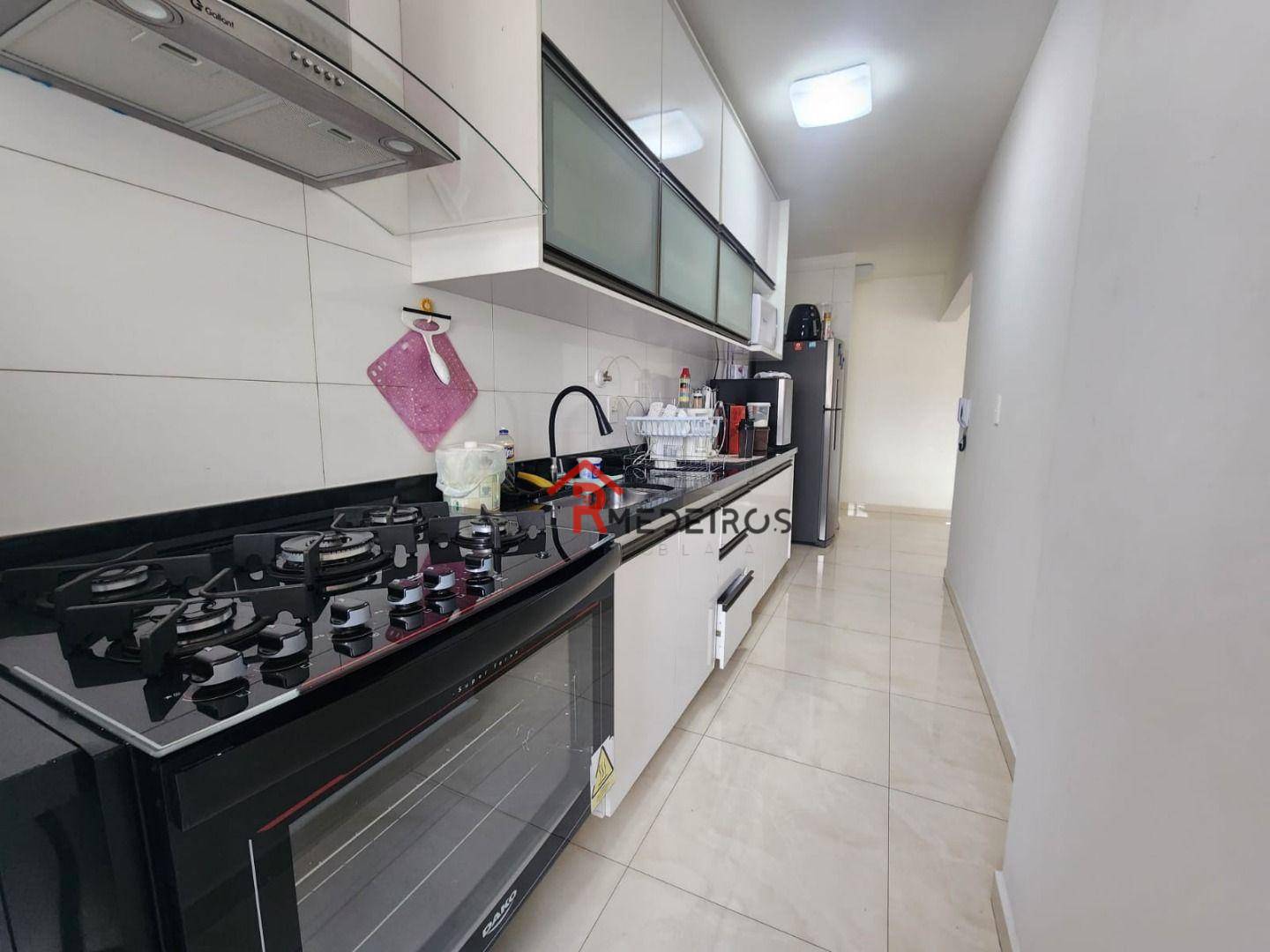 Apartamento à venda com 1 quarto, 57m² - Foto 9