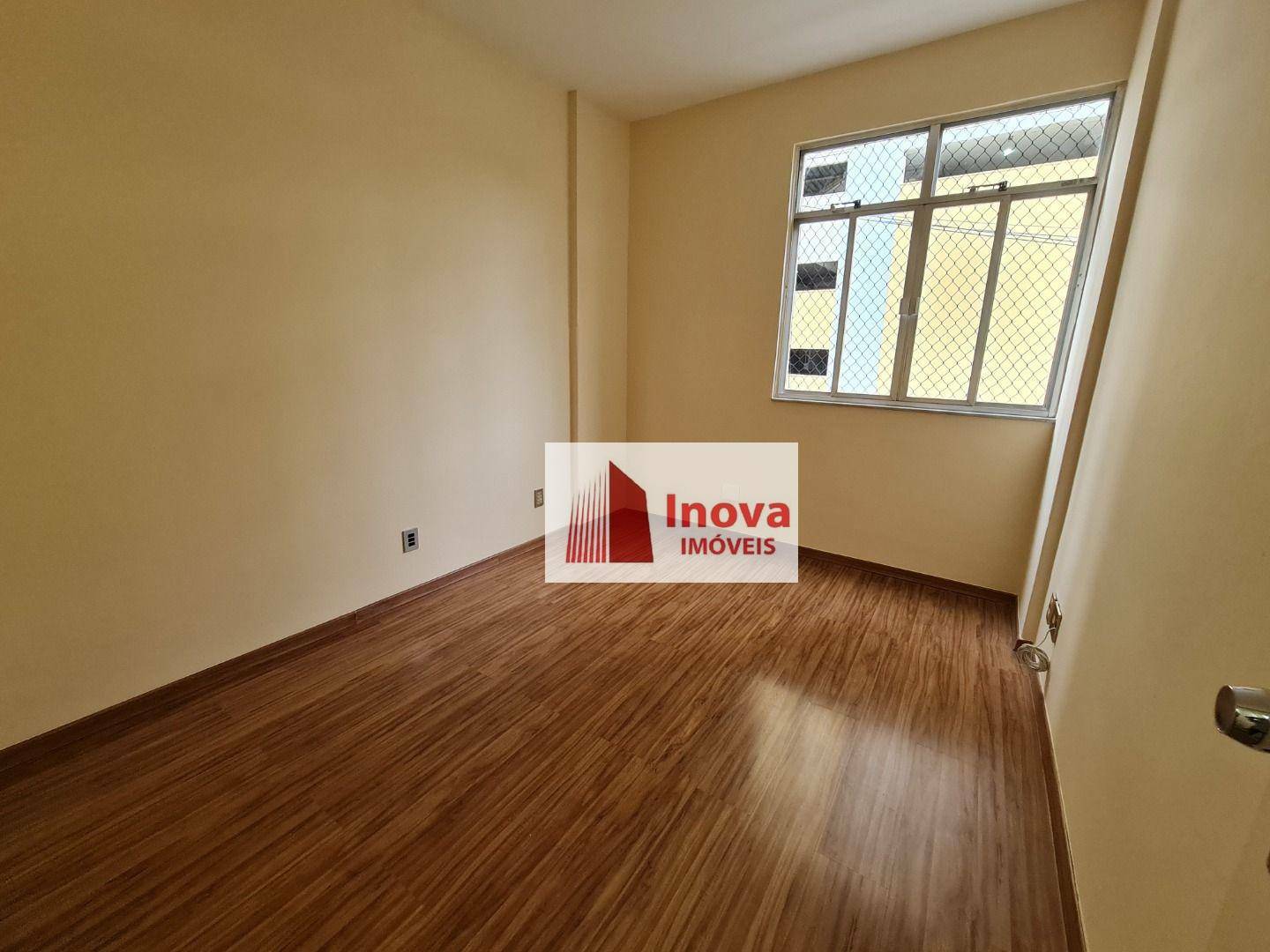 Apartamento à venda com 3 quartos, 94m² - Foto 9