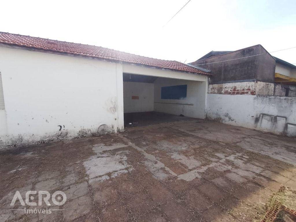 Casa à venda com 3 quartos, 170m² - Foto 18