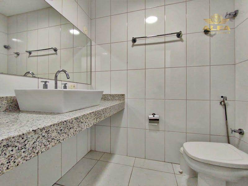 Apartamento à venda com 4 quartos, 194m² - Foto 19