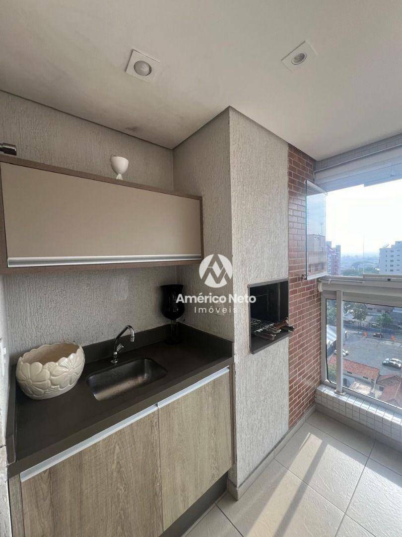 Apartamento à venda com 3 quartos, 173m² - Foto 3