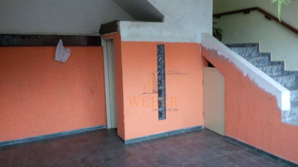 Sobrado à venda com 2 quartos, 225m² - Foto 3