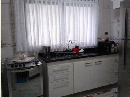 Apartamento à venda com 2 quartos, 70m² - Foto 8