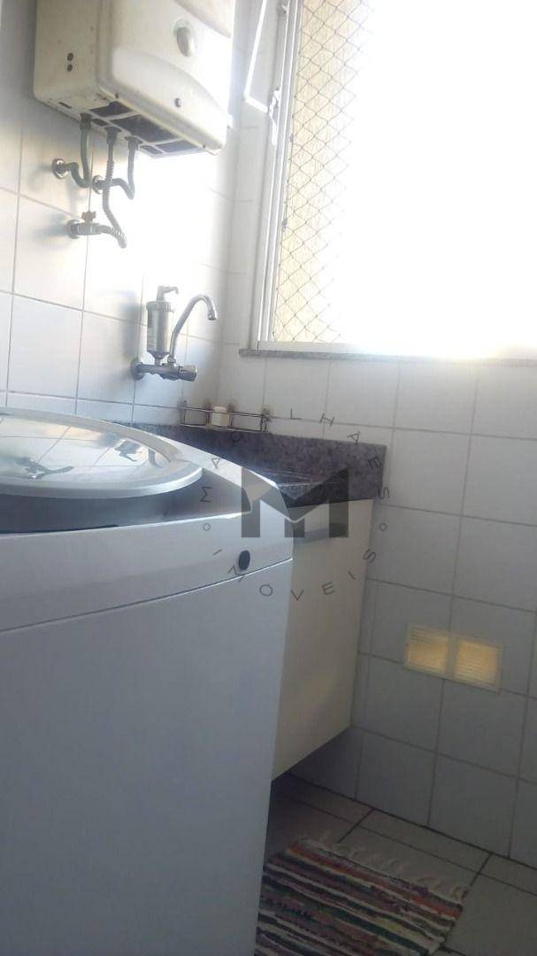 Apartamento à venda com 2 quartos, 70m² - Foto 14