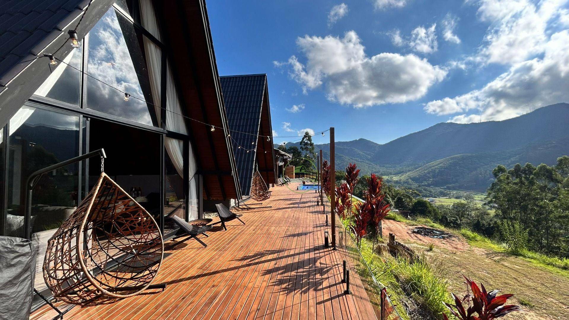 Chácara, 1400 m² - Foto 1