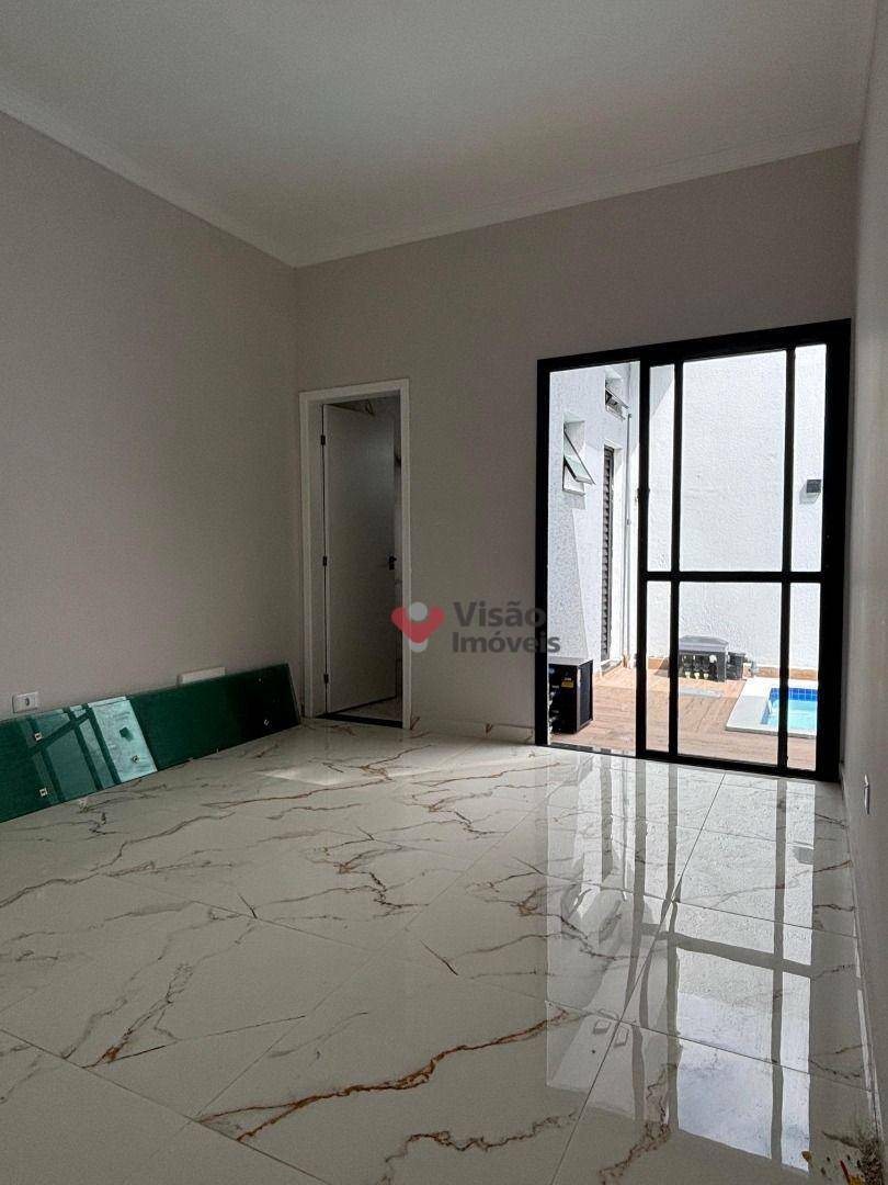 Casa à venda com 3 quartos, 123m² - Foto 15