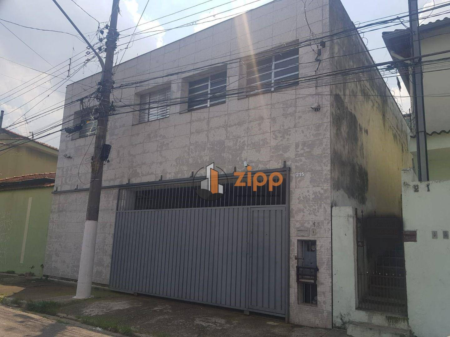 Depósito-Galpão-Armazém à venda, 180m² - Foto 1