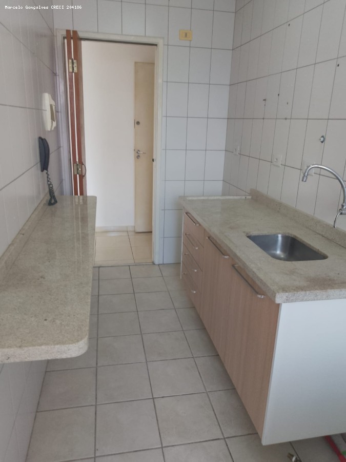 Apartamento à venda com 2 quartos, 54m² - Foto 7