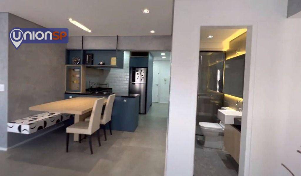 Apartamento à venda com 2 quartos, 82m² - Foto 4