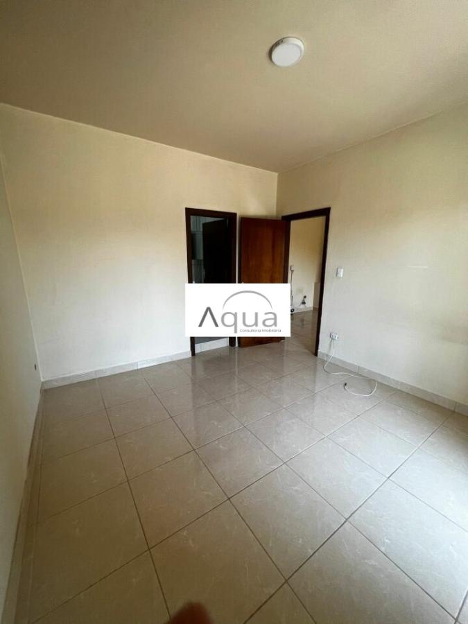 Casa à venda com 3 quartos, 300m² - Foto 5