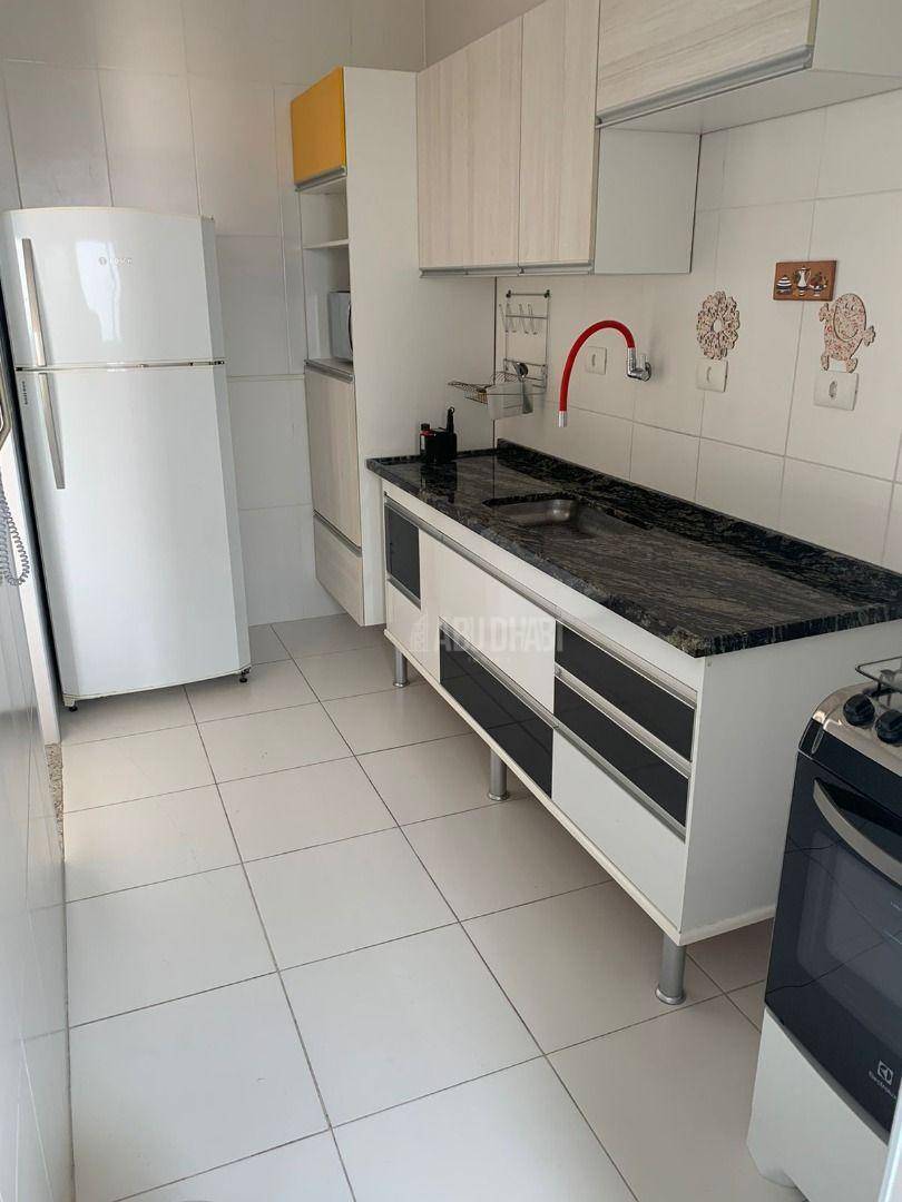 Apartamento à venda com 2 quartos, 67m² - Foto 12