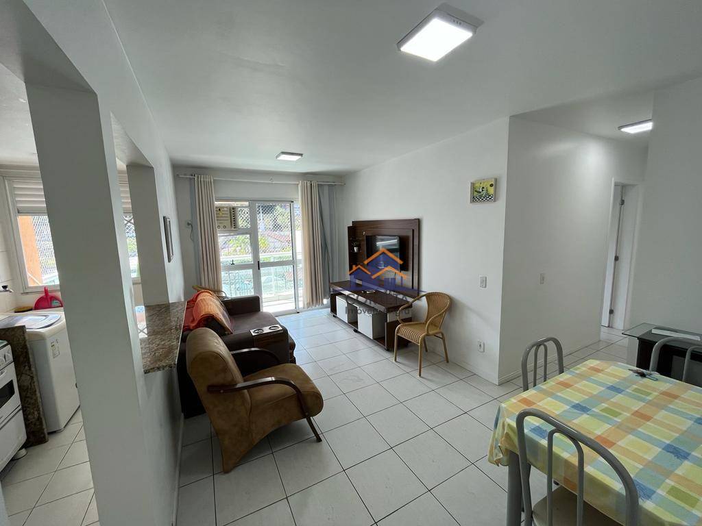 Apartamento para alugar com 2 quartos, 70m² - Foto 2