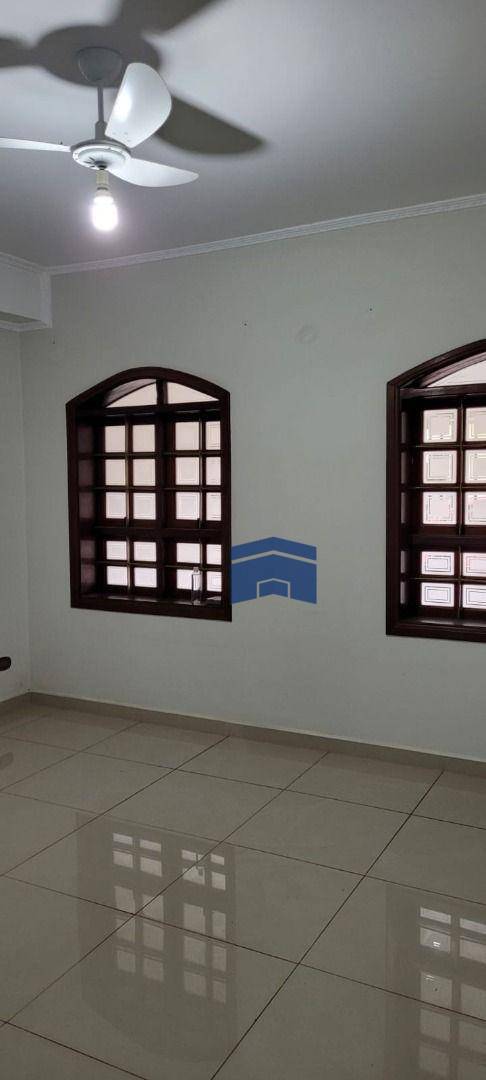 Sobrado à venda com 4 quartos, 238m² - Foto 17