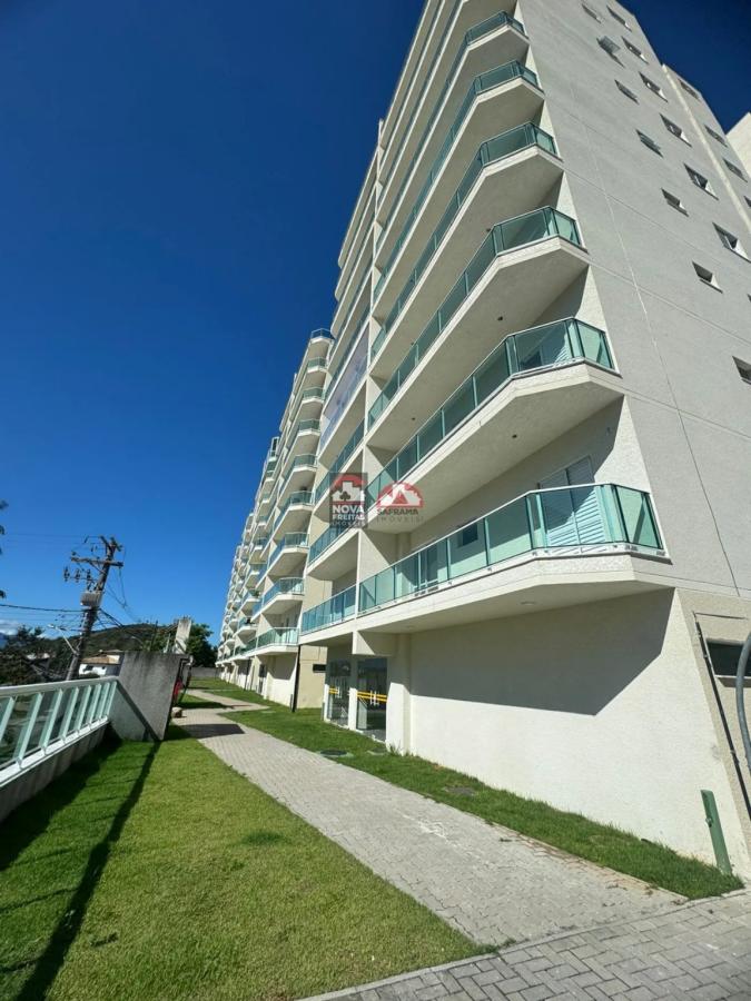 Apartamento à venda com 2 quartos, 83m² - Foto 1