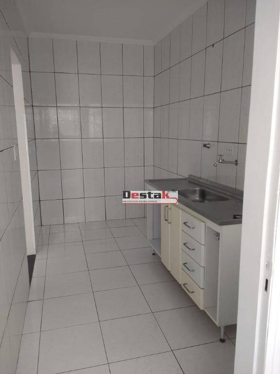 Apartamento à venda com 2 quartos, 67m² - Foto 10