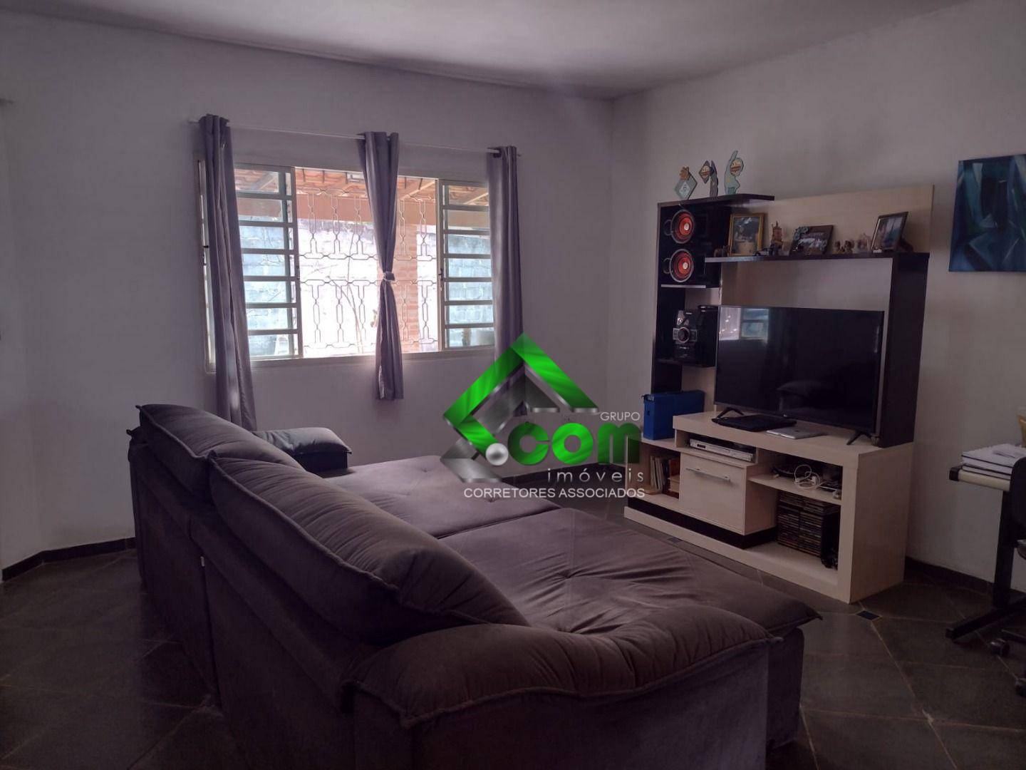 Casa à venda com 3 quartos, 190m² - Foto 17